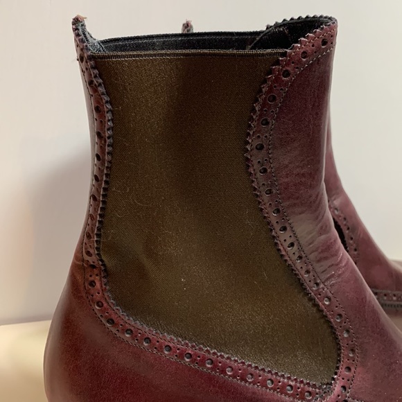 Dolce & Gabbana Burgundy Square Toe Chelsea Leather Boots - Picture 7 of 12
